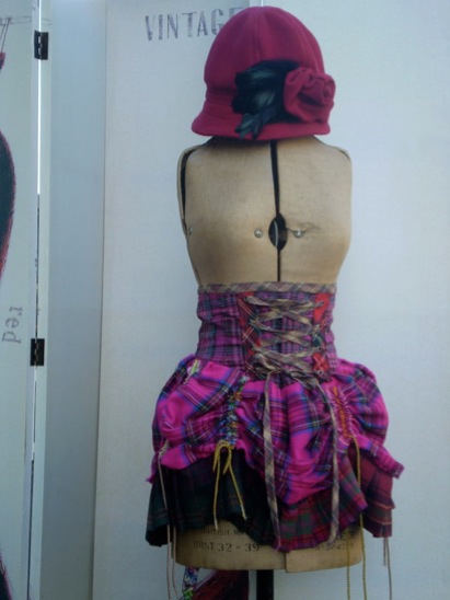 28320_393077562483_721992483_4563213_6121091_n